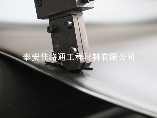 水產養(yǎng)殖防滲膜鋪設細節(jié)工藝：精準高效，守護水質
