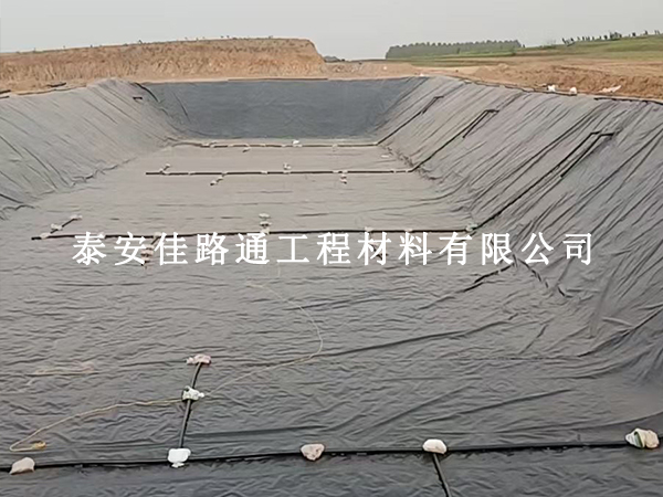 沼氣池防滲膜因環(huán)境破損?這樣應(yīng)對(duì)更有效 沼氣池防滲膜因環(huán)境破損?這樣應(yīng)對(duì)更有效